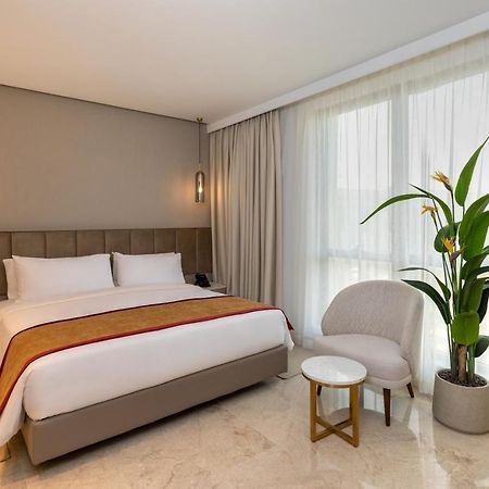 Hotel Royal Asbu Tunis Buitenkant foto